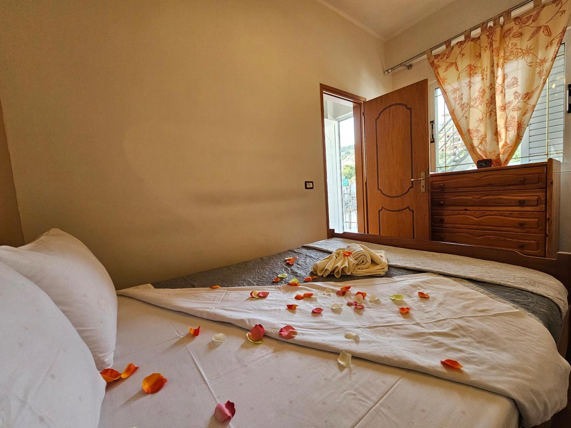 Apartament Leko Sarandë Exteriér fotografie